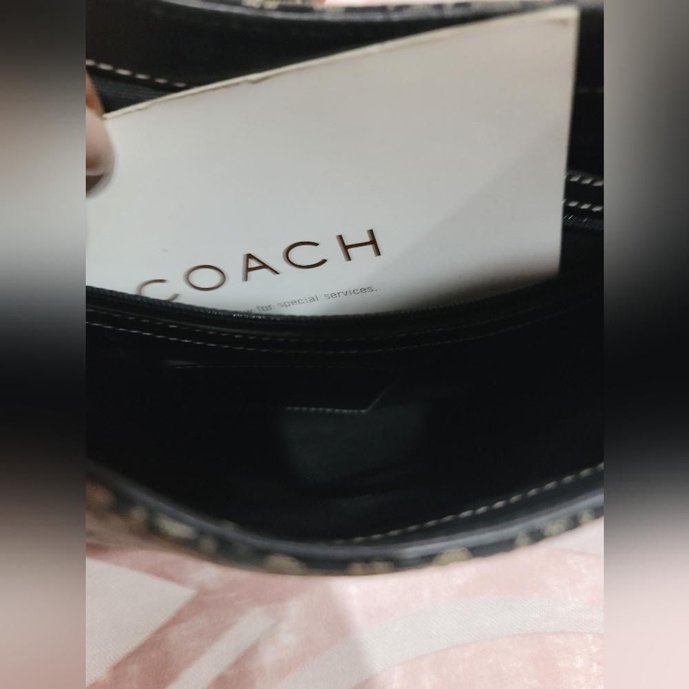 Coach Bag - Picture 3 of 4